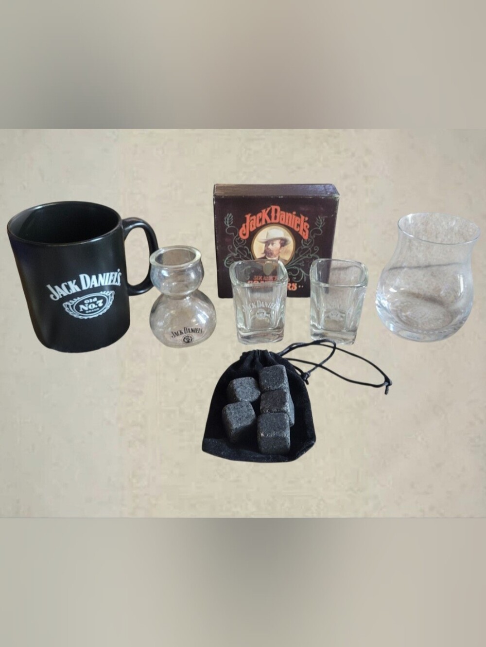 JACK DANIELS #7 LOT - COASTERS, SHOT GLASSES, GLENCAIRN CRYSTAL, BASALT STONES
